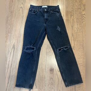 Abecrombie black “The 90’s Straight” ripped jeans